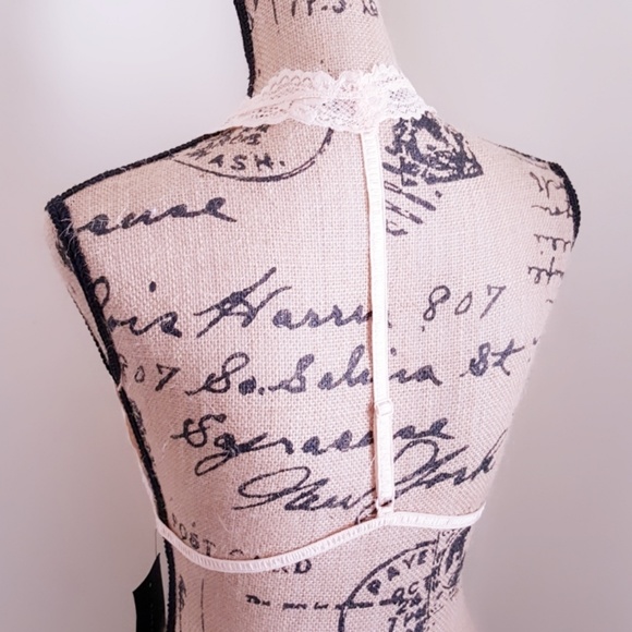 •LAST ONE• Peach Lace Bralette - Picture 6 of 6